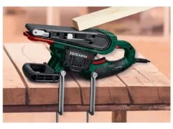 Parkside Bandschuurmachine - Bandsnelheid: 170–250 M/min - Schuuroppervlak: 75 X 140 Mm - Stofafzuiging: Stofbox - Met Sterke Motor, Variabele Snelheidsregeling En Gereedschaploos Schuurpapier Verwisselen -Makita Winkel 1200x900 97