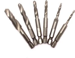Merkloos 6-delig Boortap Set - Bit Boor Tap En Verzinken Set Gemaakt Van HSS - Gereedschap Boormachine M3-M10 - Schroefdraad Snijden - Combi Boortap - Gaten Boren - Incl. Klein Opbergdoosje -Makita Winkel 1200x932 8