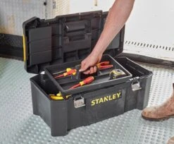 Stanley Essential M 26" Gereedschapskoffer - Met Inzettray & Assorters In Deksel -Makita Winkel 1200x993 9