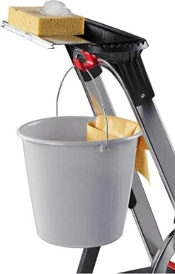 Altrex Double Decker Huishoudtrap 5 Treeds - Werkhoogte 3.05m 41 Altrex Double Decker Huishoudtrap 5 Treeds - Werkhoogte 3.05m -Makita Winkel 768x1200 4