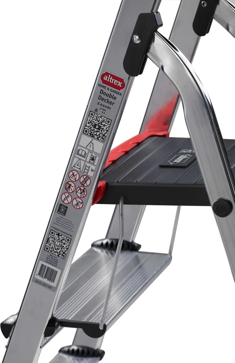 Altrex Double Decker Huishoudtrap 5 Treeds - Werkhoogte 3.05m 9 Altrex Double Decker Huishoudtrap 5 Treeds - Werkhoogte 3.05m - Afbeelding 7
