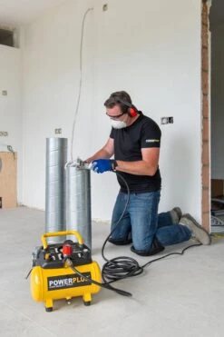 Powerplus POWX1724S Compressor - 550W - 8 Bar - Olievrij - 6L Tankinhoud -Makita Winkel 800x1200 12