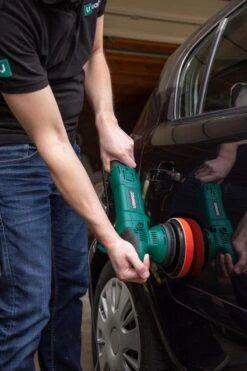 VONROC Excentrische Poetsmachine – 1050W – Ø150MM – Soft Start – Incl. 7 Schijven, Steunschijf & Tas -Makita Winkel 800x1200 30