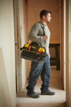 STANLEY FatMax 1-93-950 Gereedschapstas 18" 29 STANLEY FatMax 1-93-950 Gereedschapstas 18" -Makita Winkel 800x1200 45