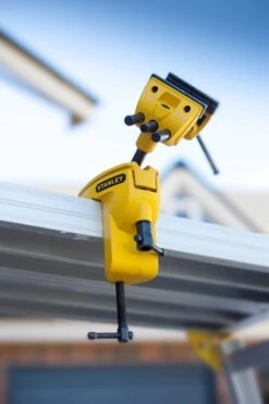 STANLEY Bankschroef - 1-83-069 -Makita Winkel 800x1200 54