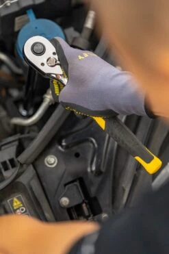 Stanley Ratel 1/2" 72T -Makita Winkel 800x1200 68