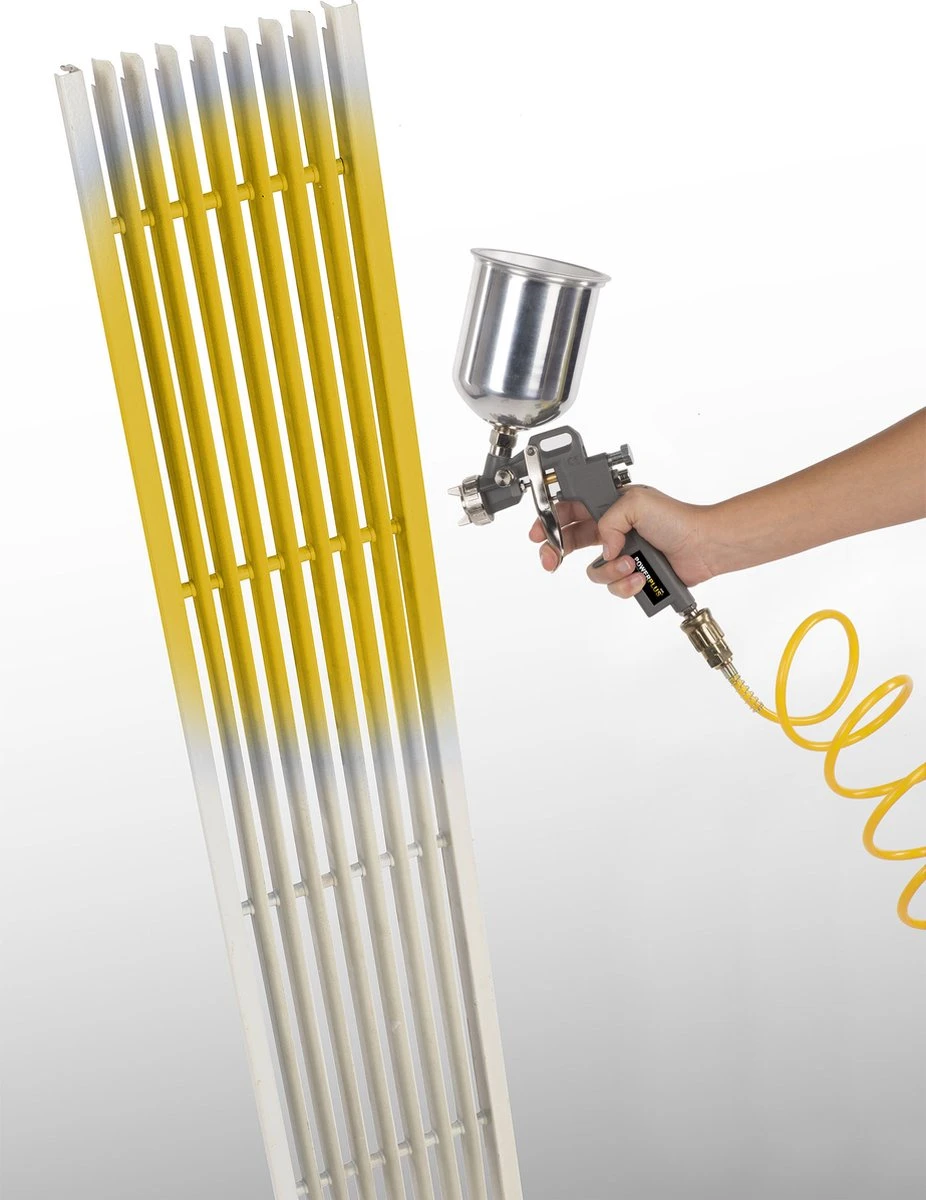 Powerplus POWAIR0105 Pneumatisch Verfpistool - Verfspuit - Max. Druk: 4bar - 600ml Bovenbeker - Spuitbreedte 160-240mm 5 Powerplus POWAIR0105 Pneumatisch Verfpistool - Verfspuit - Max. Druk: 4bar - 600ml Bovenbeker - Spuitbreedte 160-240mm - Afbeelding 3