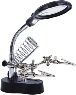 Benson Derde Handje Met LED Vergrootglas - Soldeerbout Houder 32 Benson Derde Handje Met LED Vergrootglas - Soldeerbout Houder -Makita Winkel 956x1200 1