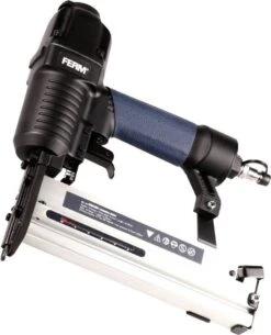 FERM ATM1051 Pneumatische Spijker- En Nietpistool - Combitacker - Spijkers (15-50mm) - Nieten (16-40mm) - Incl. Spijkers, Nieten En Koffer -Makita Winkel 971x1200